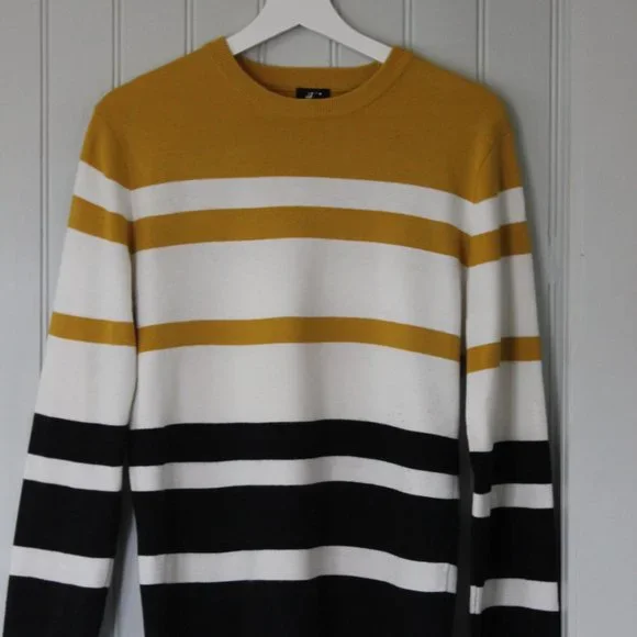 Shirt - Picture 2 of 3